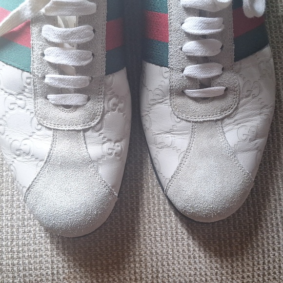 Authentic Nylon Gucci shoes size 8 white - Picture 3 of 6